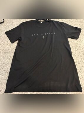 Black 'Jesus Saves' Graphic Tee - Religious Cotton Shirt
